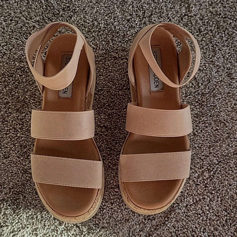 Steve Madden Pink Tan Platform Sandals